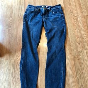 Cabi skinny jeans size 8 like new hardly worn!